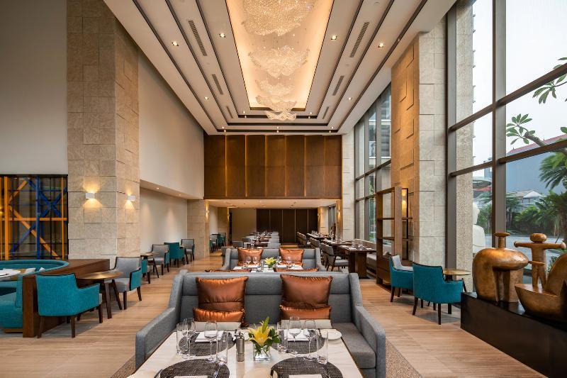 Oakwood * Hanoi