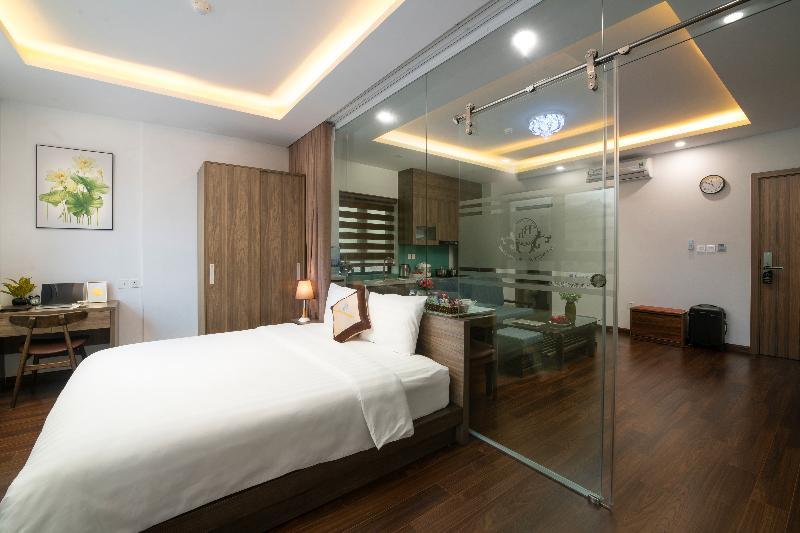 Bao Hung & - Tran Thai Tong 4*