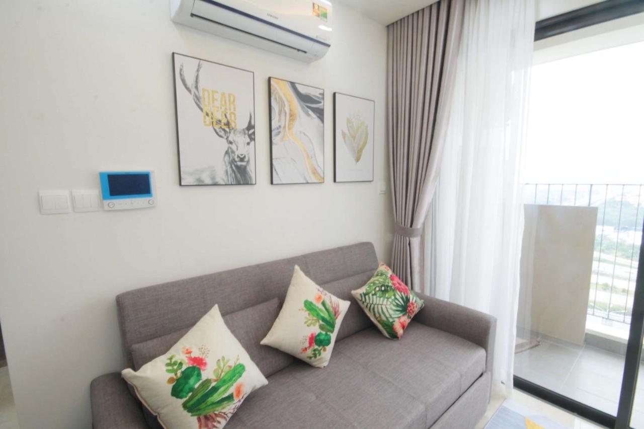 Apartment Bom Homes- Vinhomes D'capital- Service *