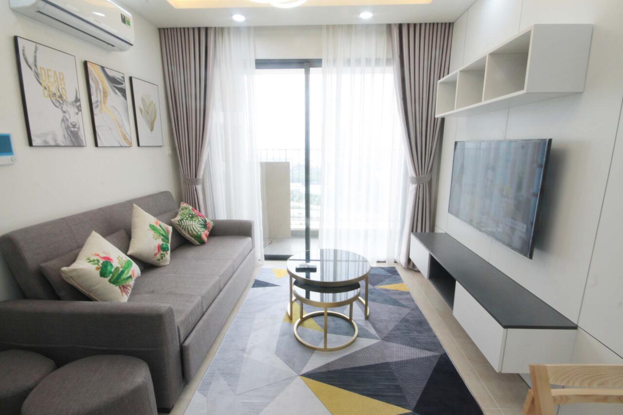 Apartment Bom Homes- Vinhomes D'capital- Service *