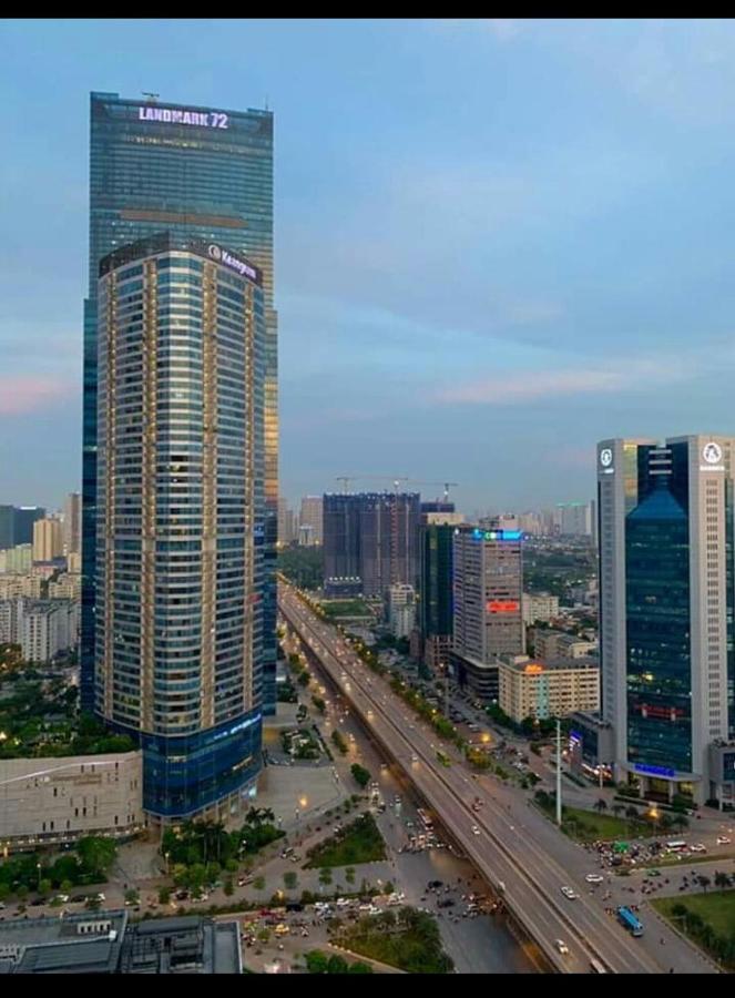 Apartment Bom Homes- Vinhomes Skylake- Service *