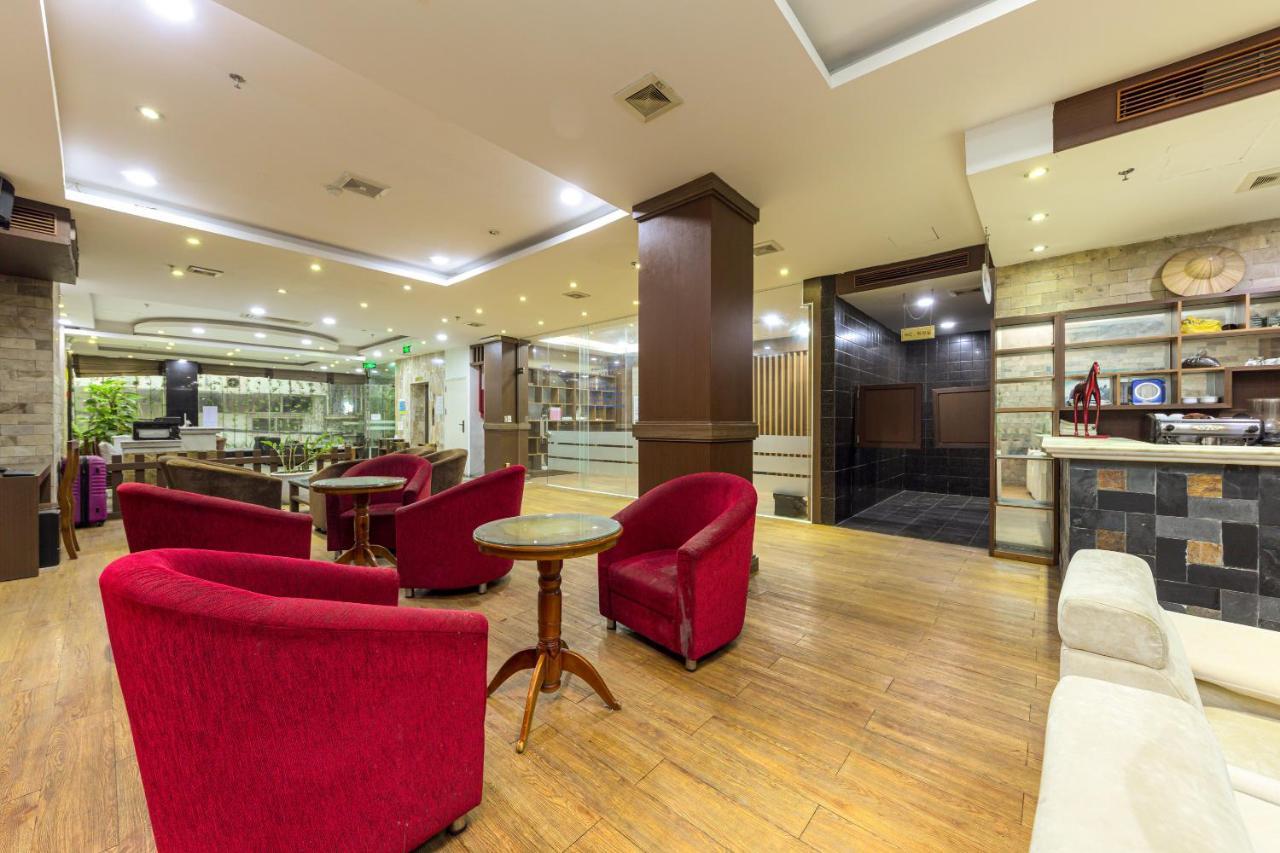 Oyo 1107 Dream Gold 1 Hotel Hanoi