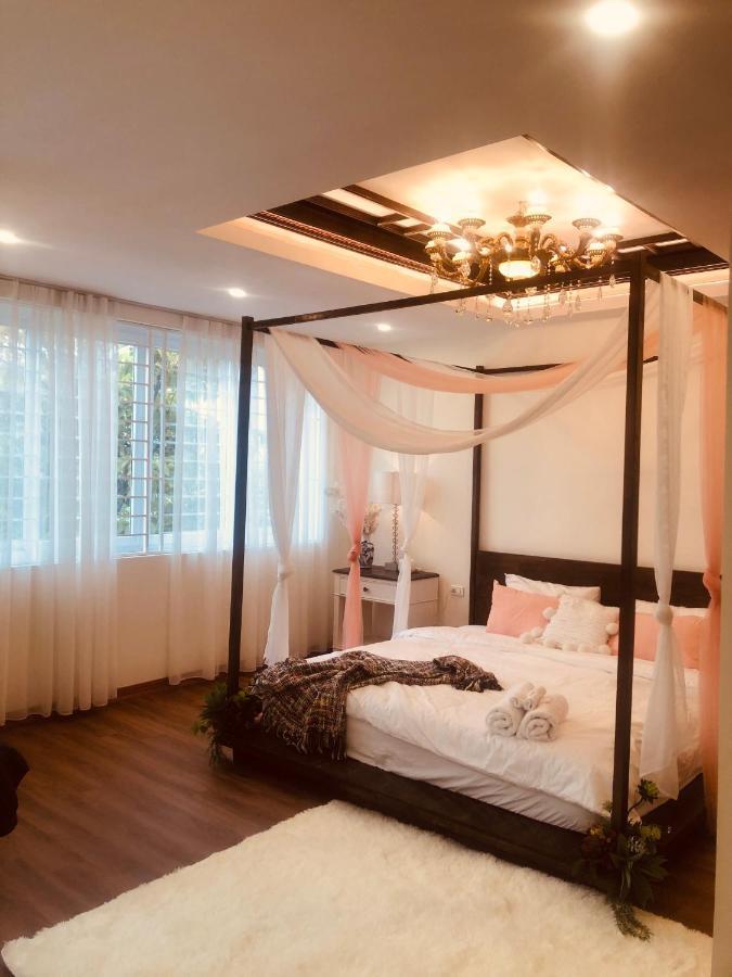 Papahouse 0m To Westlake 5 Star View * Hanoi