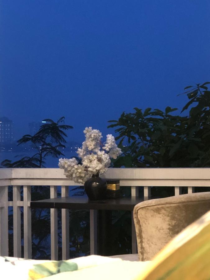 Papahouse 0m To Westlake 5 Star View * Hanoi