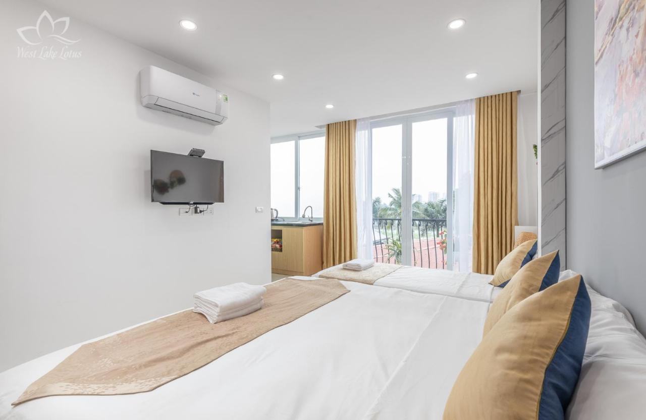 The Lakeview - West Lotus Hotel