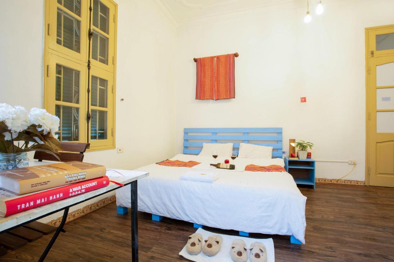 Minimalism Homestay Hanoi