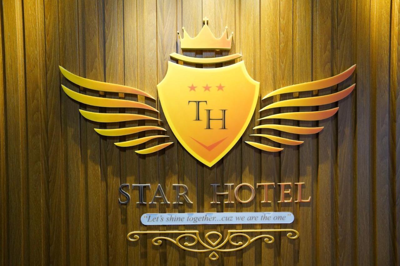 Star Hanoi