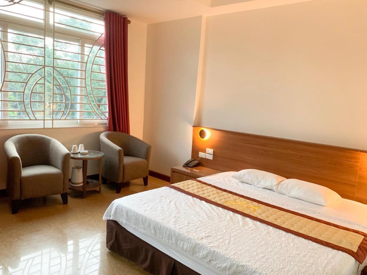 Hotel Star 2*