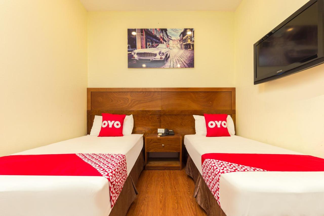 Oyo 1046 Saigon Palace - Tran Quoc Hoan Hotel 2*