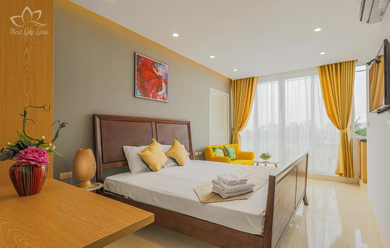 The Lakeview - West Lotus Hotel