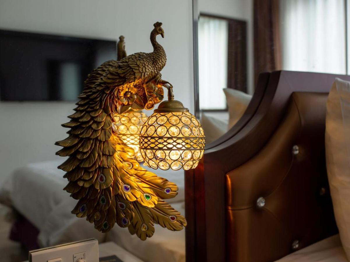 Suji Hotel 3*