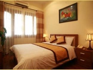 Cau Giay Hotel - By Bay Luxury 3* Hà Nội