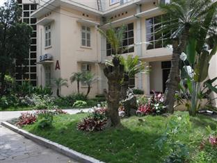 Hotel Khach San Cong Doan Quang Ba