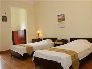 Hotel Khach San Cong Doan Quang Ba 3*