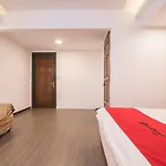 Reddoorz Near Nha Tho Street