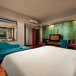 Ja Cosmo Hotel And Spa
