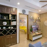 Bom Homes- Vinhomes Times City- Service Apartment