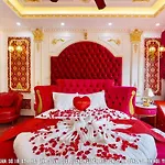 King\'s Hotel Văn Quán