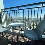 Gavi Home - Luxury Apartment Vinhome Green Bay Me Tri Ha Noi