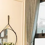 Max Central Hotel