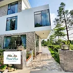 Praha Villa Tam Dao - Venue Travel