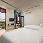 Hanoi Airport Suites Hostel&Travel