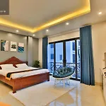 Hanz Light House Condo Hotel