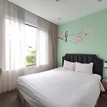 Vy House