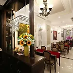 Golden Sail Hotel & Spa
