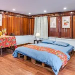Hanoi Retro 80S Homestay