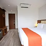 Luckful Hotel