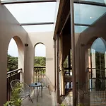 Lan\'D Villa - Venuestay