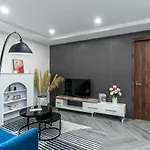 Tan Homestay - Serviced Apartment