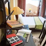 Lucky Central Hotel & Travel