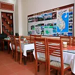 Avi Airport Hotel