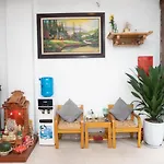 Hottel Phuong Dong