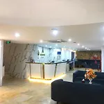 A25 Hotel - 12 Ngo Sy Lien
