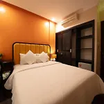 Hanoi Omina Hotel And Travel