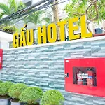 Khach San Gau Hotel