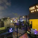 Trangtrang Premium Hotel & Sky Bar