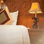 Lefoyer Hotel