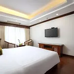 Khách sạn Thiên Thai
