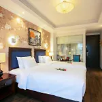 Golden Legend Diamond Hotel & Travel