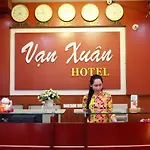 Van Xuan Hotel