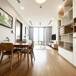 Luxury Apartment Vinhomes Skylake