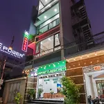 Airport Classic Hotel & Travel