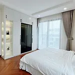 Dt Happy Homes - Luxury Apartment In Vinhomes Times City