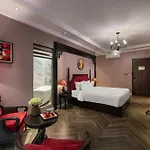 Acoustic Hotel & Spa