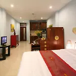 Rising Dragon Hotel