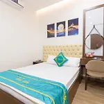 Hai Yen Hotel 109 Tran Duy Hung Ha Noi